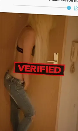 Alexa strapón Prostituta Cabra