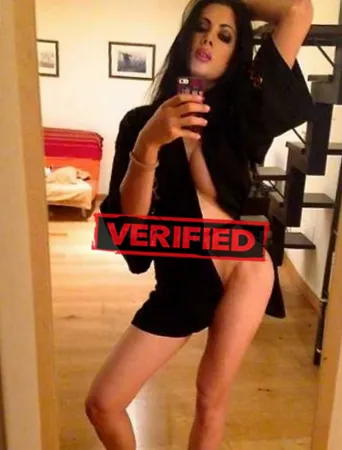 Alyssa Sex Finde eine Prostituierte Neunkirchen