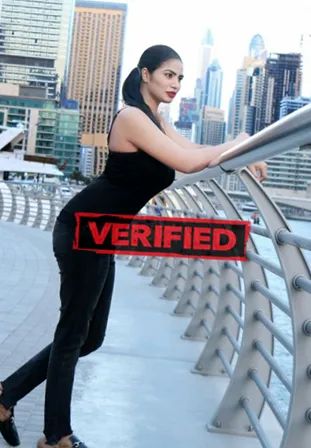 Adriana estrella Prostituta Torrent